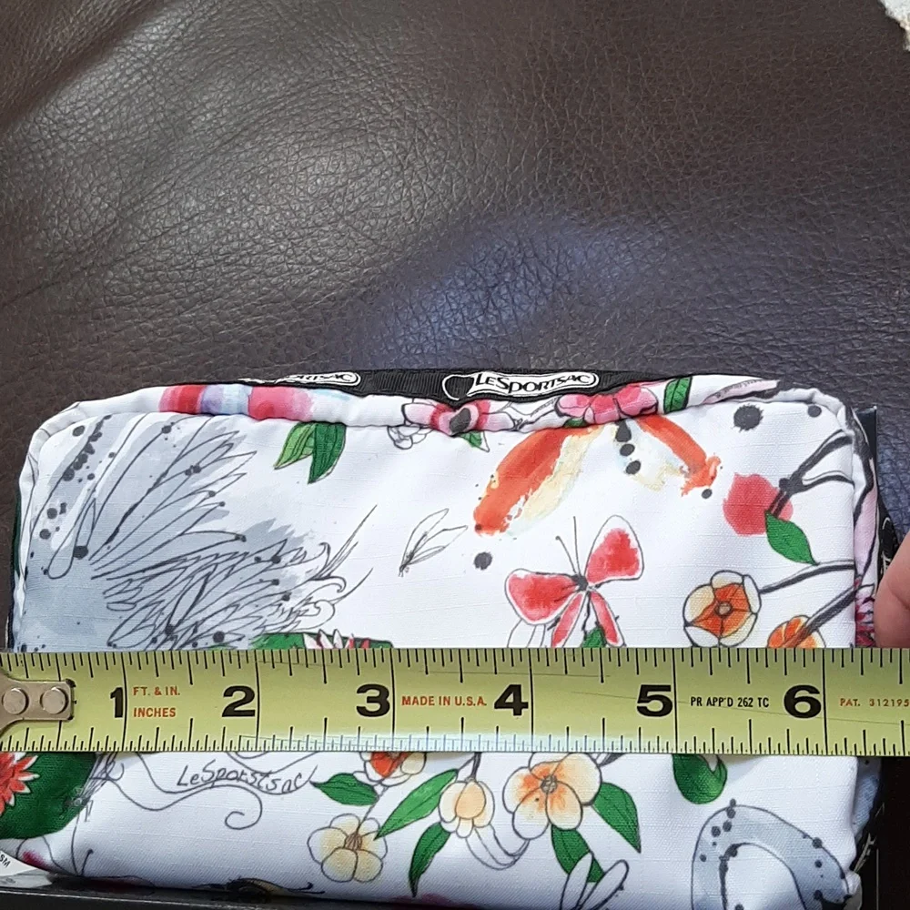 LeSportsac NIB rectangular cosmetic bag